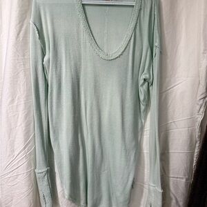 We The Free Light Green Long Sleeve Top